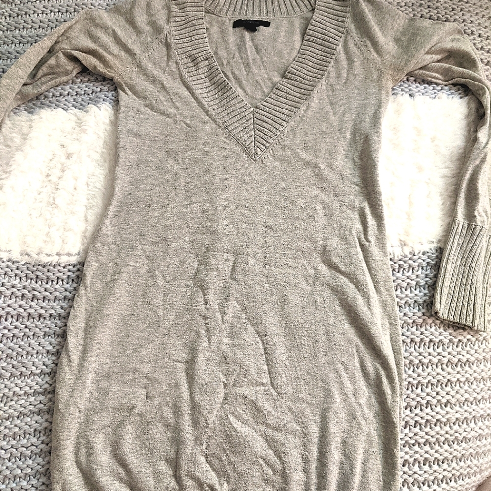 Express Sweater V-neck Body con dress